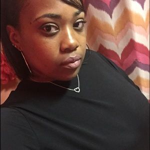 Meet your Posher, Jacqueline